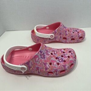CROCS Hello Kitty pink clogs shoes Women’s size 12 or men’s size 10 NWOT unisex